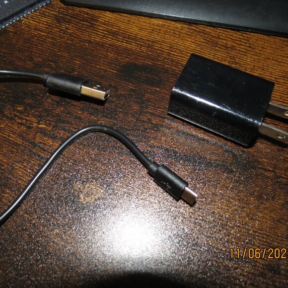 Amazon Fire 7 (9th Generation) 2019 Tested works SCREEN CRACKED - Picture 3 of 5